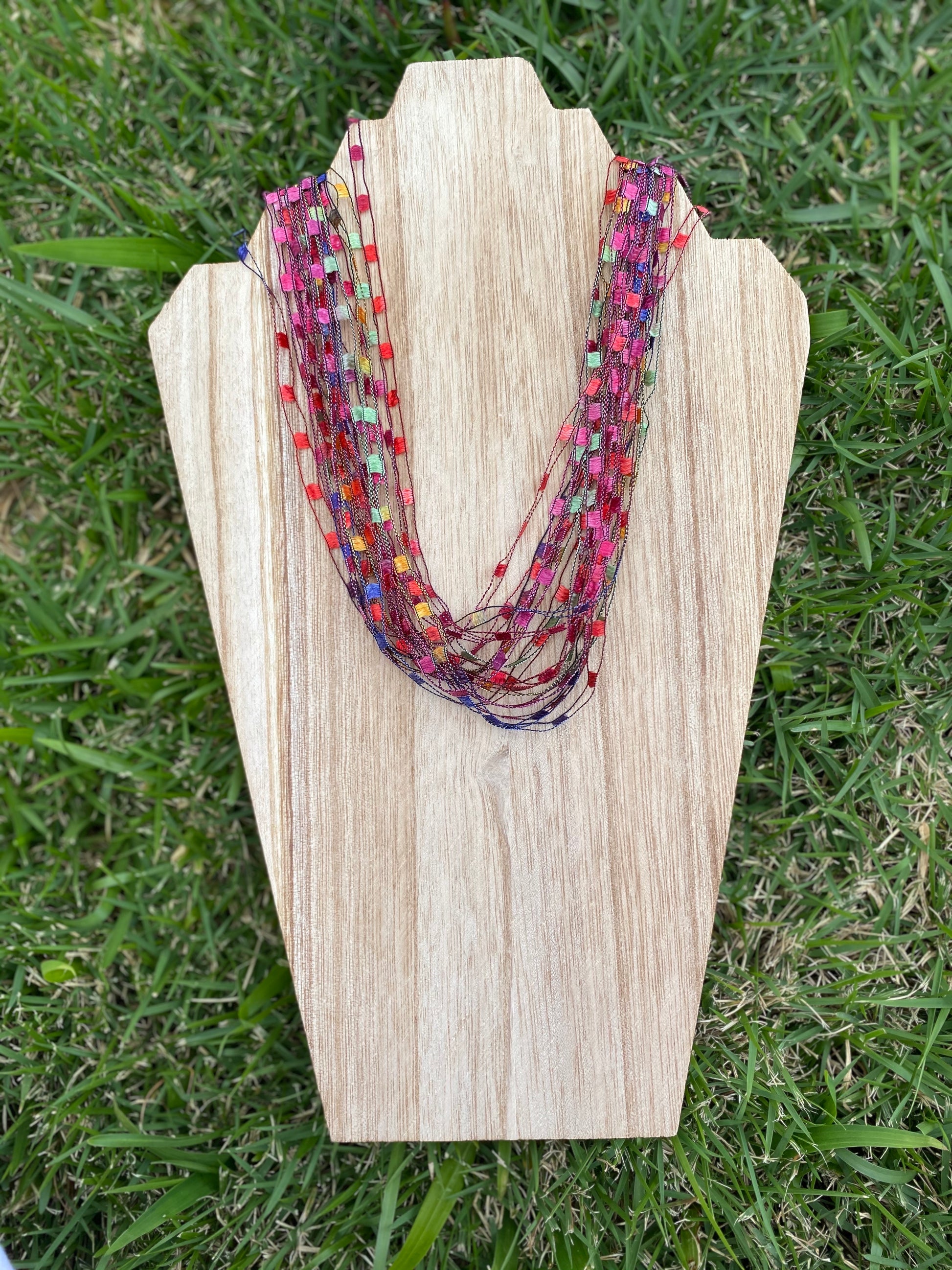 Short fabric necklace