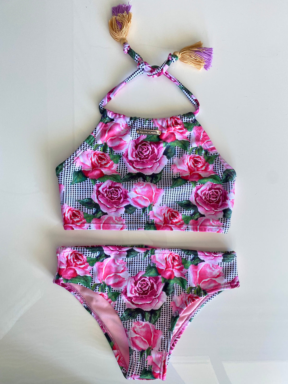 Dots & Roses