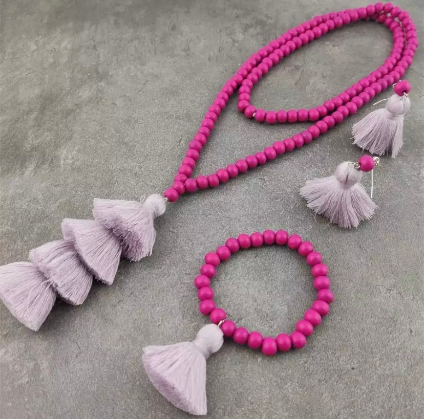 Tassels Necklace