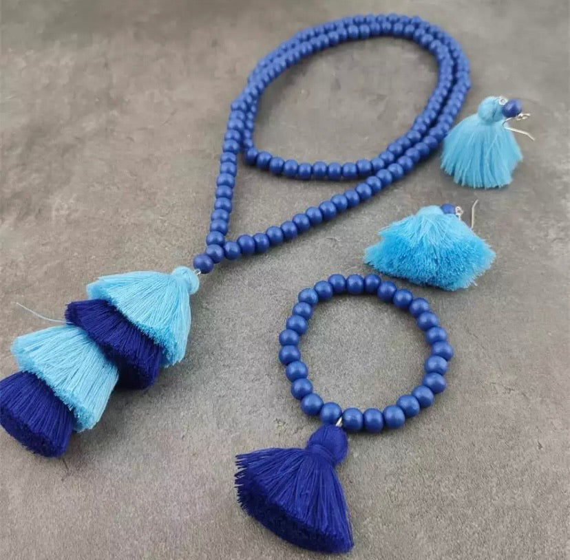 Tassels Necklace