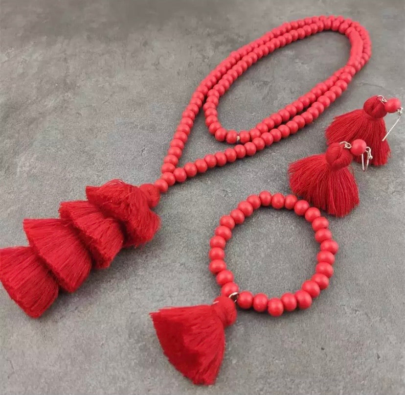 Tassels Necklace