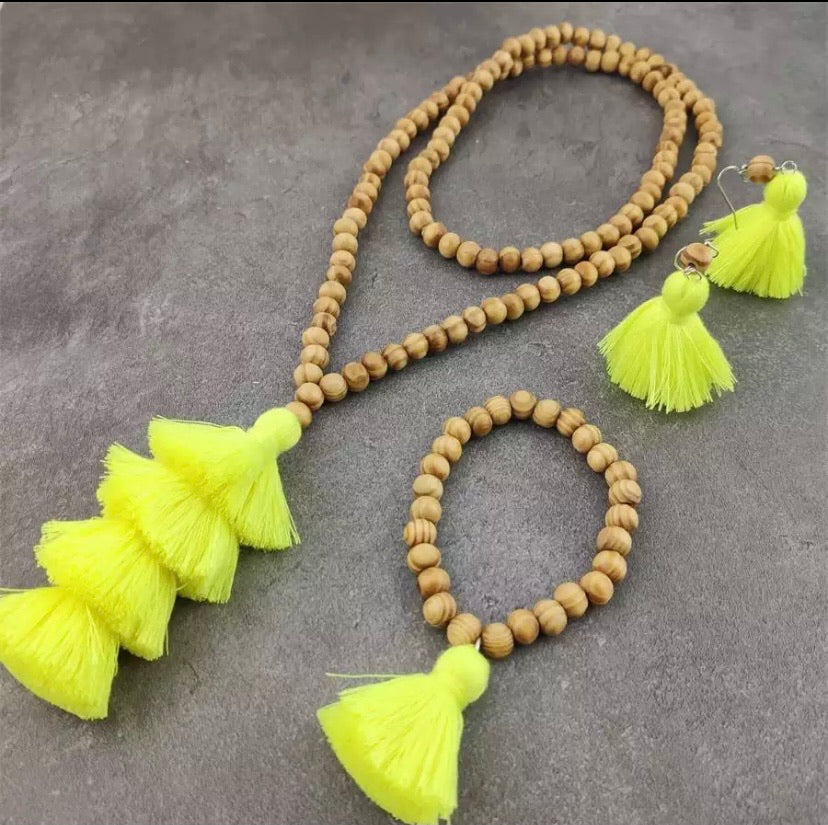 Tassels Necklace