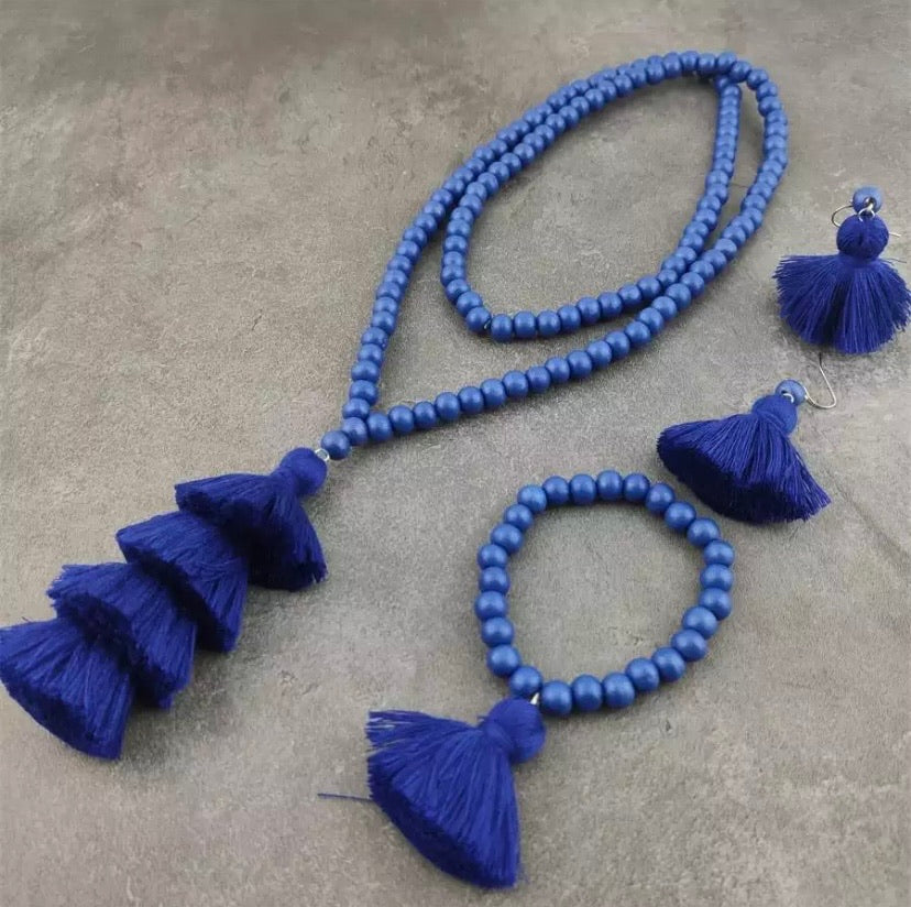 Tassels Necklace