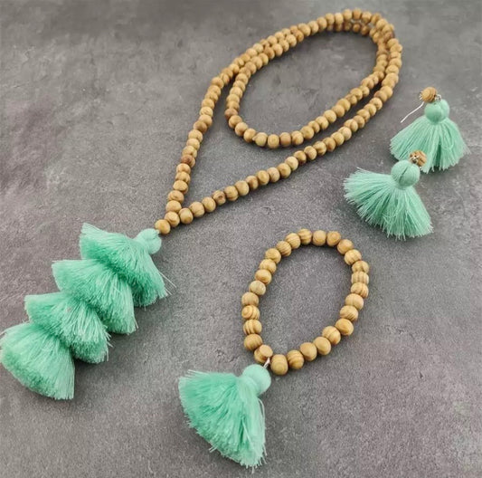 Tassels Necklace